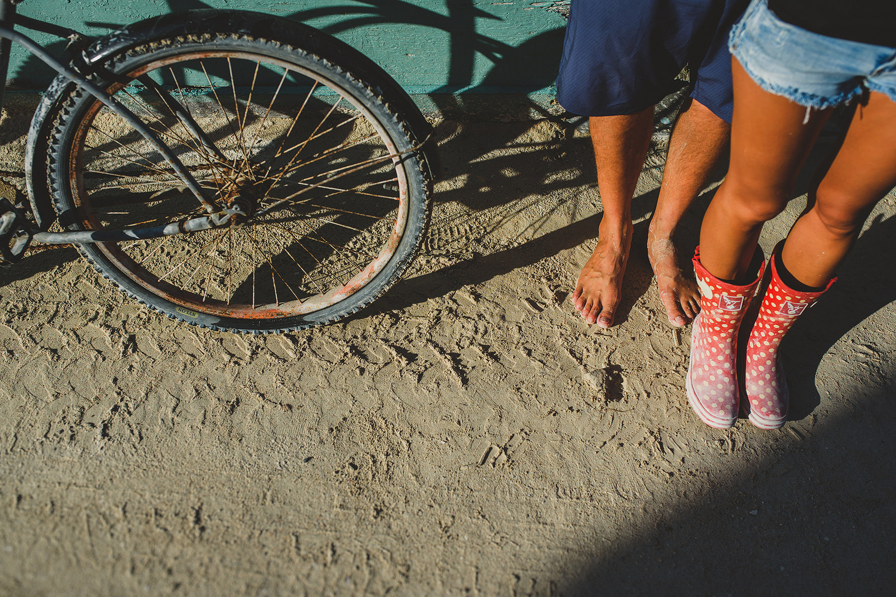 playful engagement session in holbox