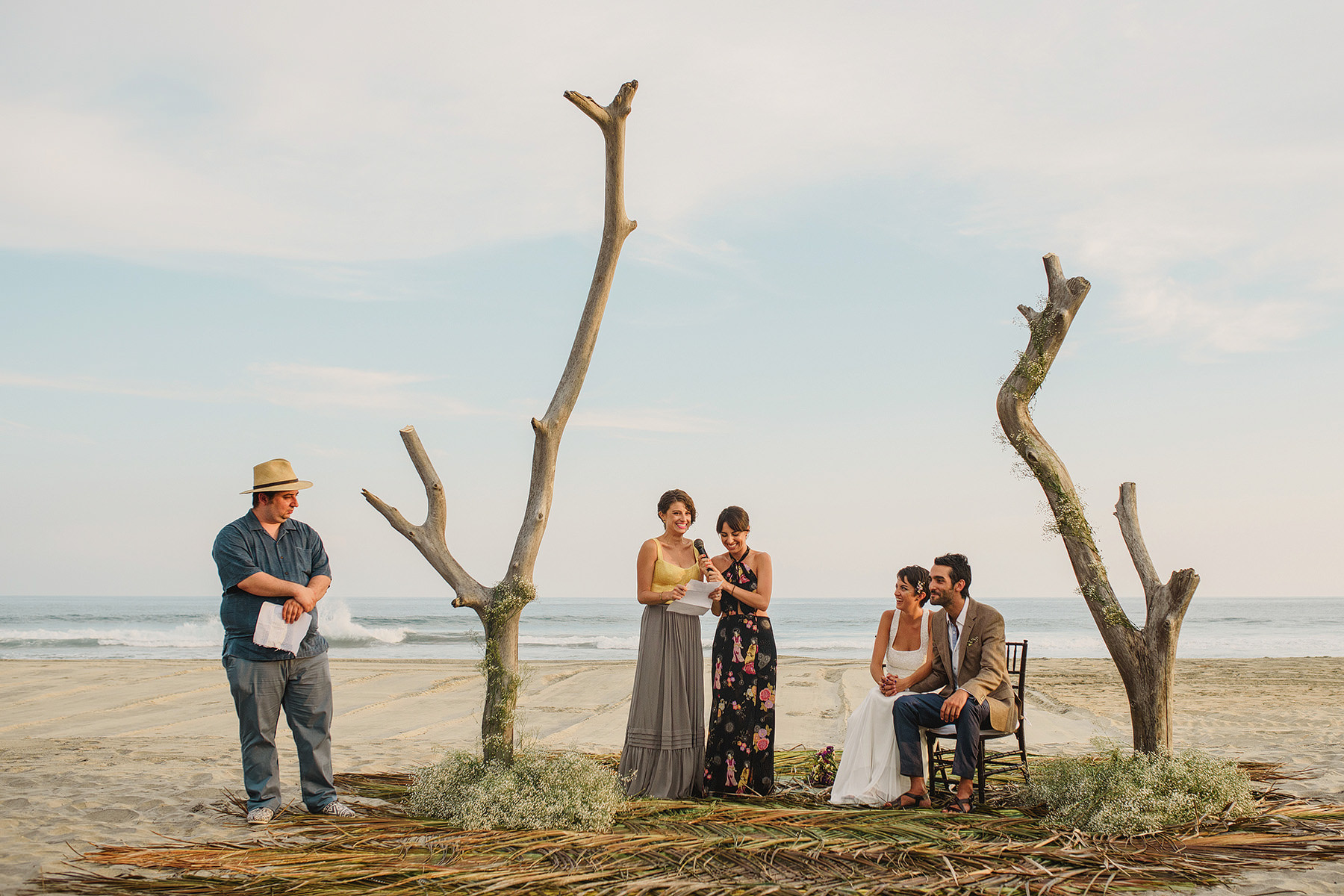 bohemian destination wedding in puerto escondido