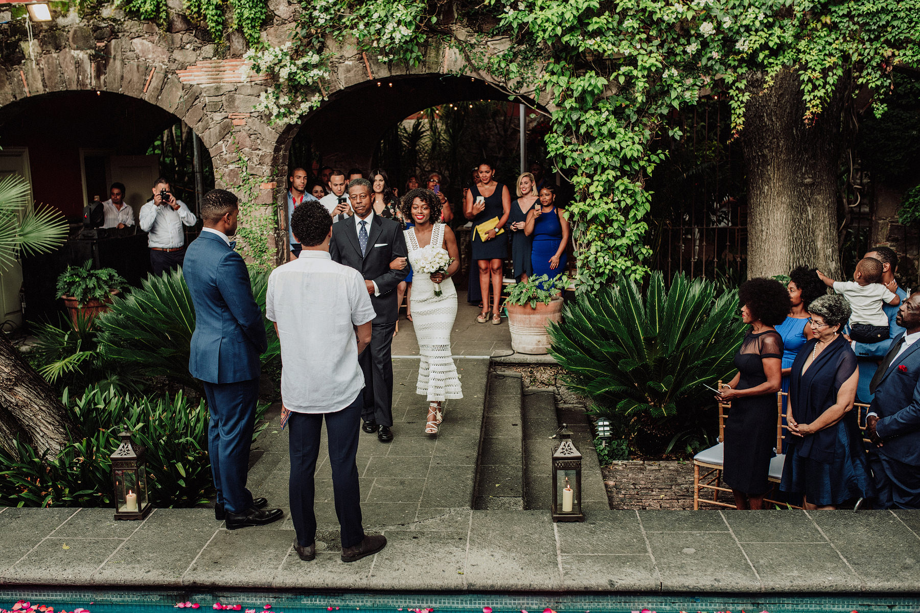 colorful san miguel de allende wedding