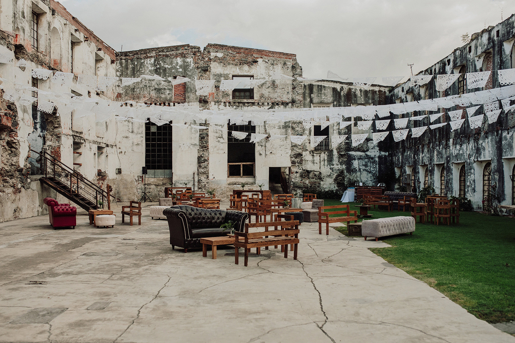 wedding in exfabrica la carolina