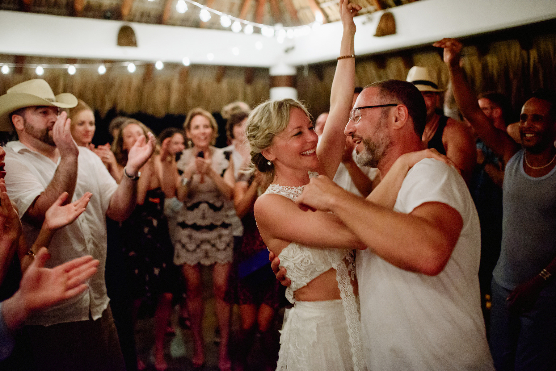 exciting destination wedding in villas carrizalillo puerto escondido