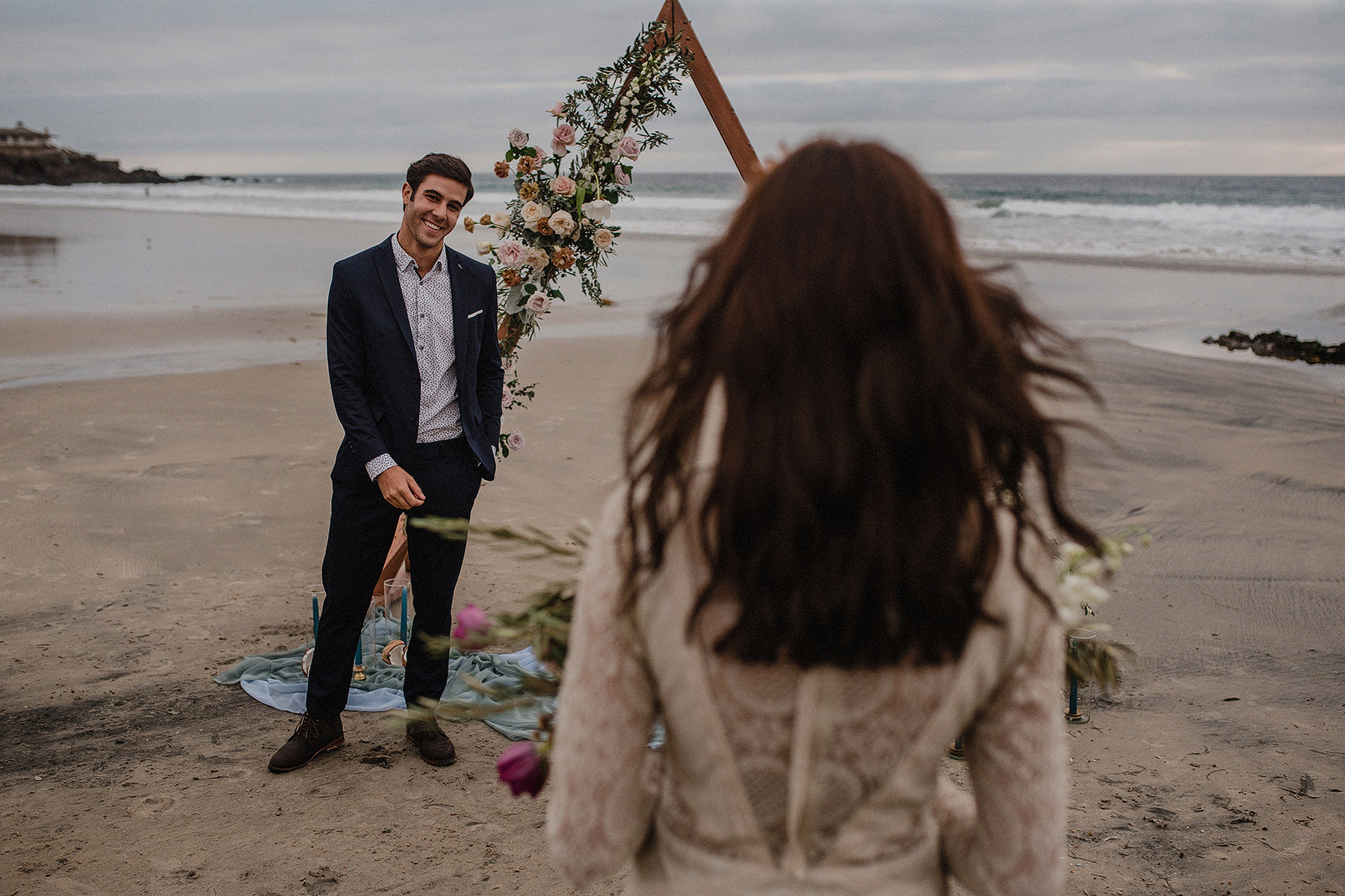beach elopement inspiration
